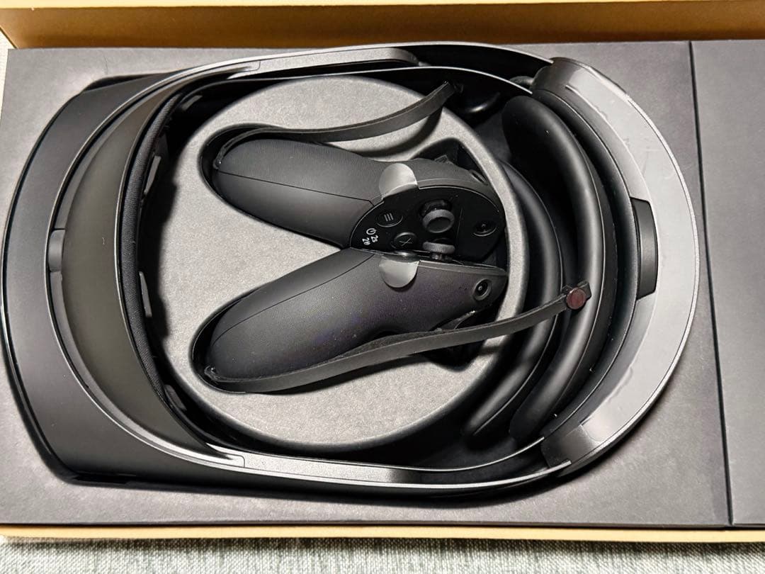  Quest Pro 256GB VRヘッドセット＋アクセサリー