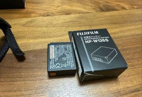 FUJIFILM X-H1本体　XF35mm f2 R WRレンズ