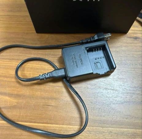 FUJIFILM X-H1本体　XF35mm f2 R WRレンズ