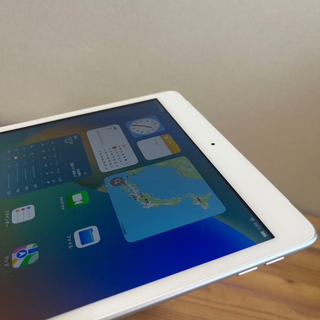 超美品！iPad 7世代 32G Wi-Fi + Cellular シルバー