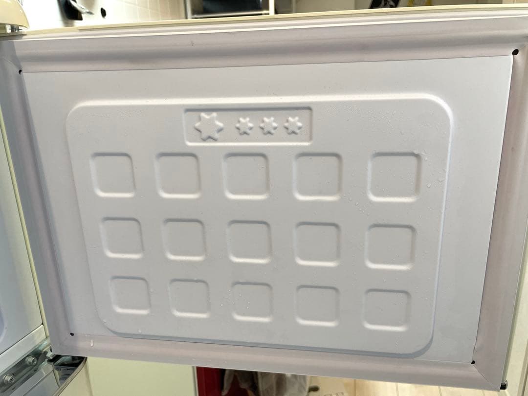 【超美品】アイリスプラザ 114Lレトロ冷凍冷蔵庫 PRR-122D クリーム色