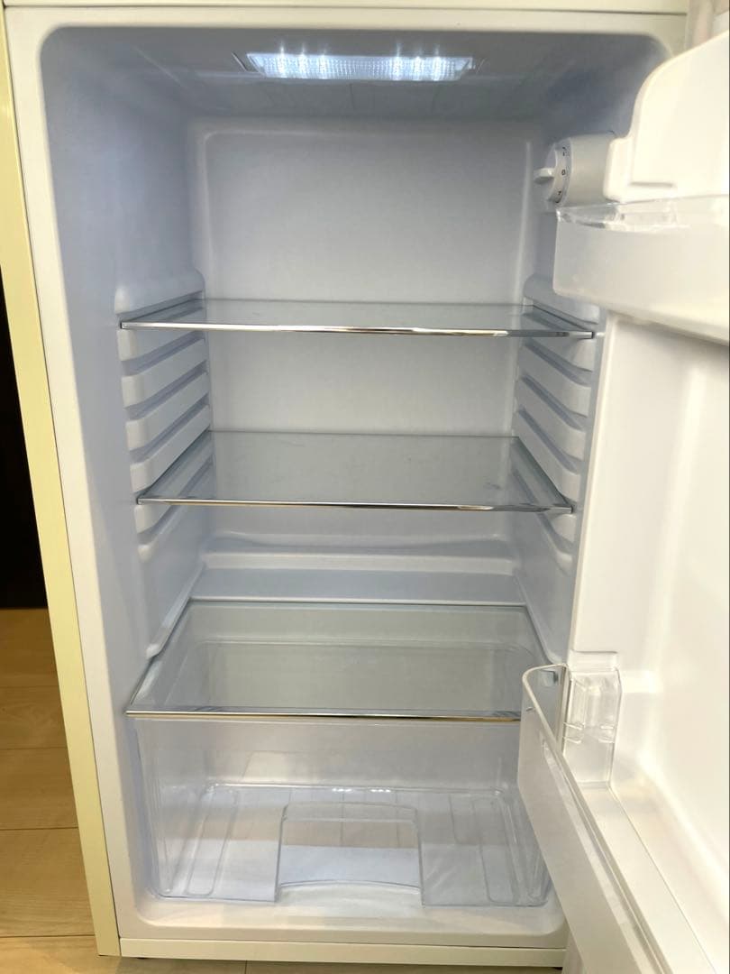 【超美品】アイリスプラザ 114Lレトロ冷凍冷蔵庫 PRR-122D クリーム色