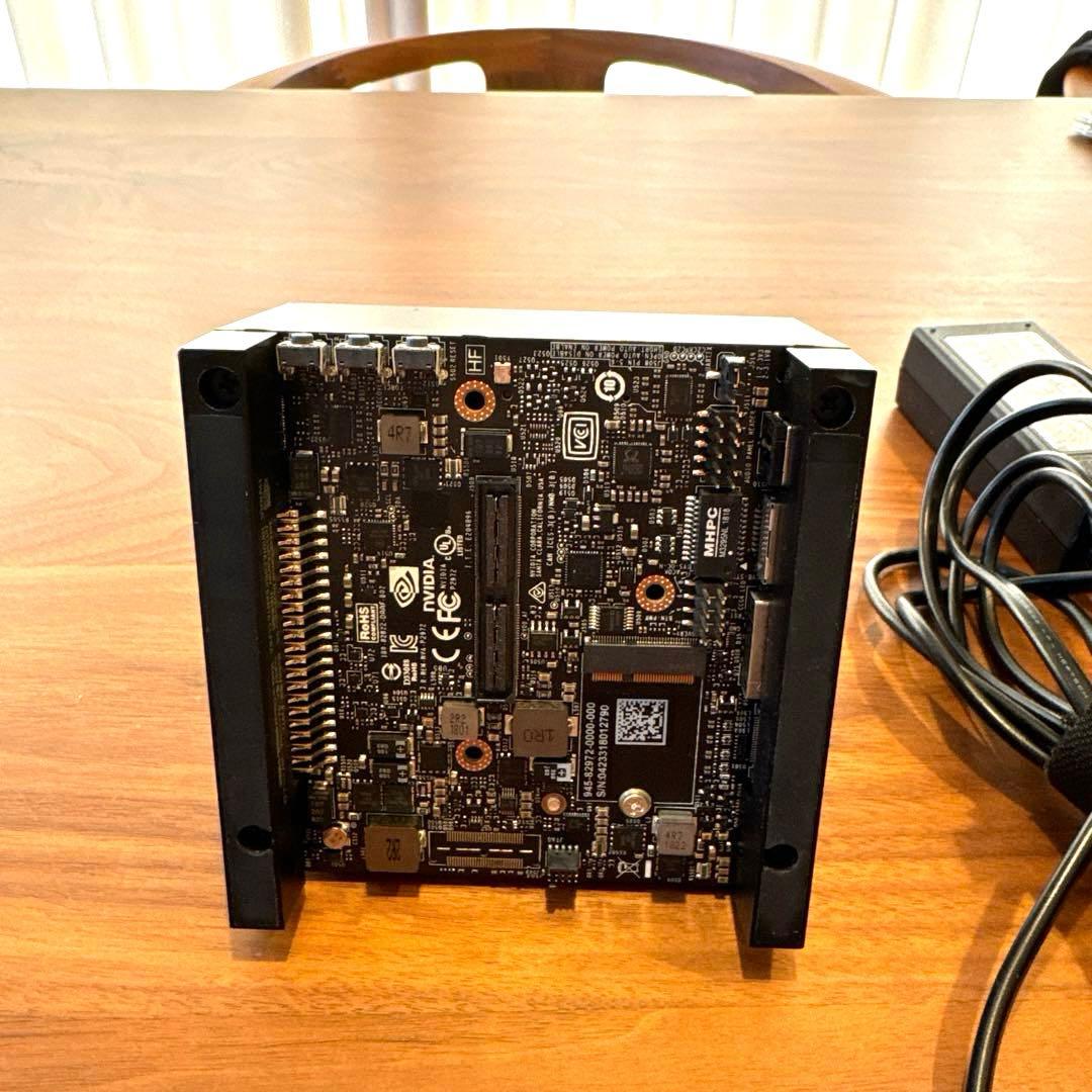 NVIDIA JETSON AGX XAVIER 16GBメモリー