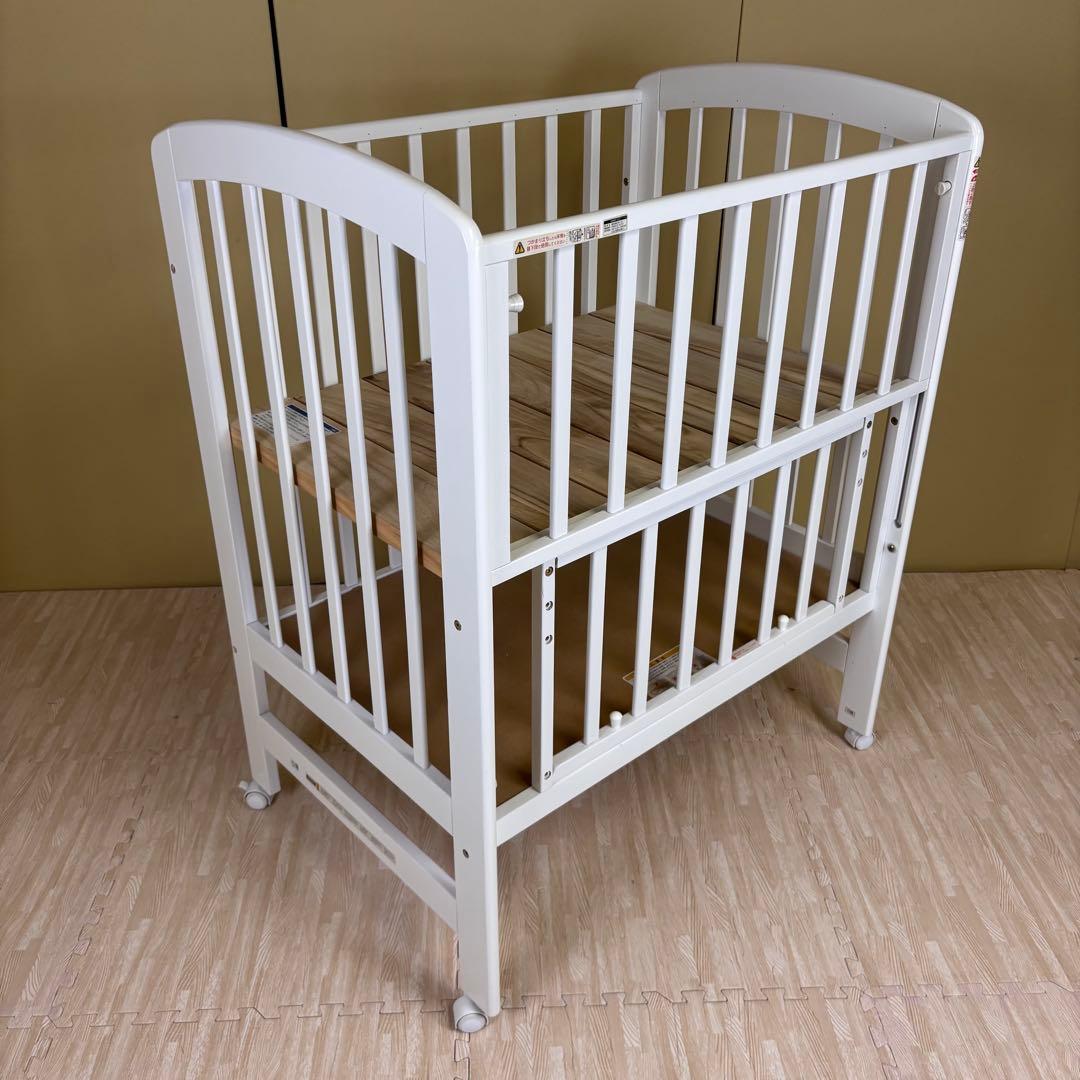 ☆除菌清掃済☆　☆極美品☆　カトージ　ハイポジションミニベッド　アーチ　ホワイト