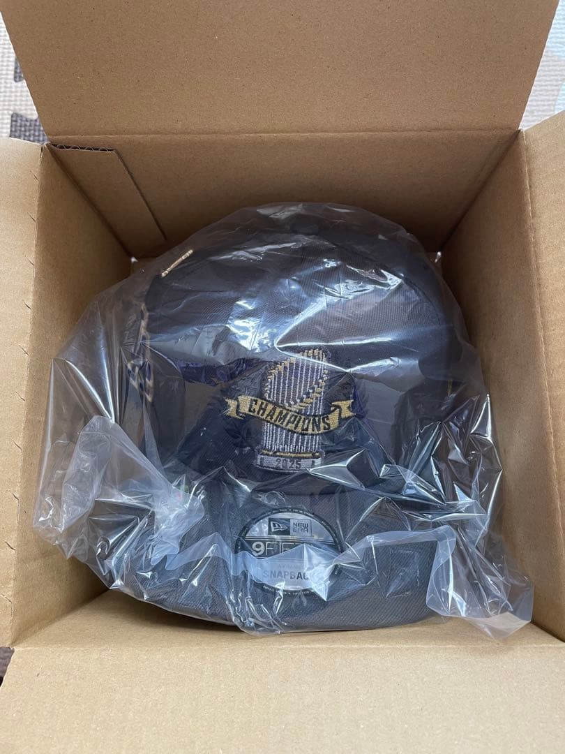 ドジャース　2025 ワールドチャンピオン　パレード　選手着用　キャップ　新品