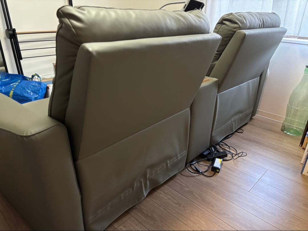 ニトリ　リクライニング電動ソファ　2人用