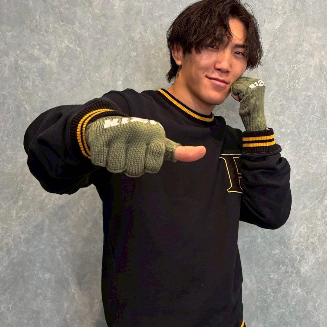 最*高様 先着1000個限定‼️RIZIN オープンフィンガー手袋