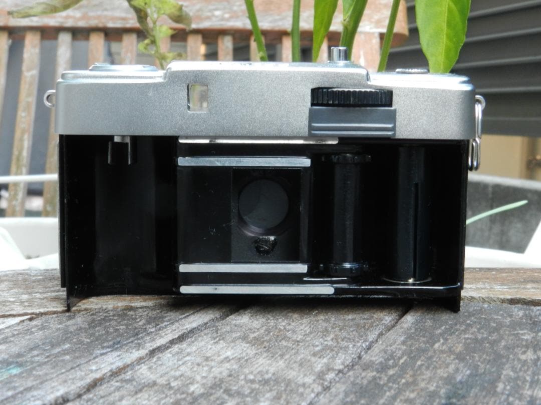 本革　白X黒　OLYMPUS PEN EES EE-S フィルムカメラ　美品