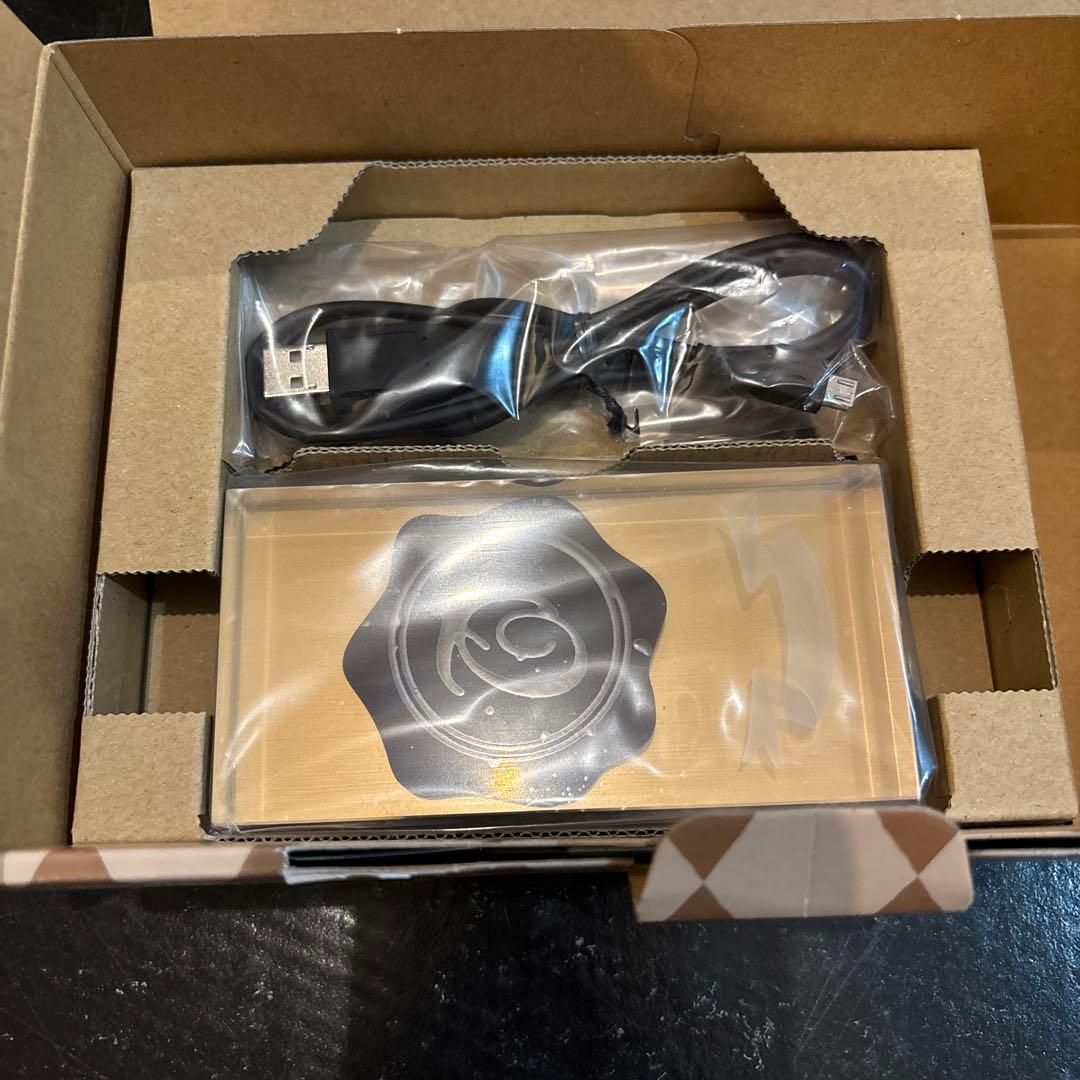 新品未使用 Q-pot.Phone SH-04D チョコレート スマートフォン