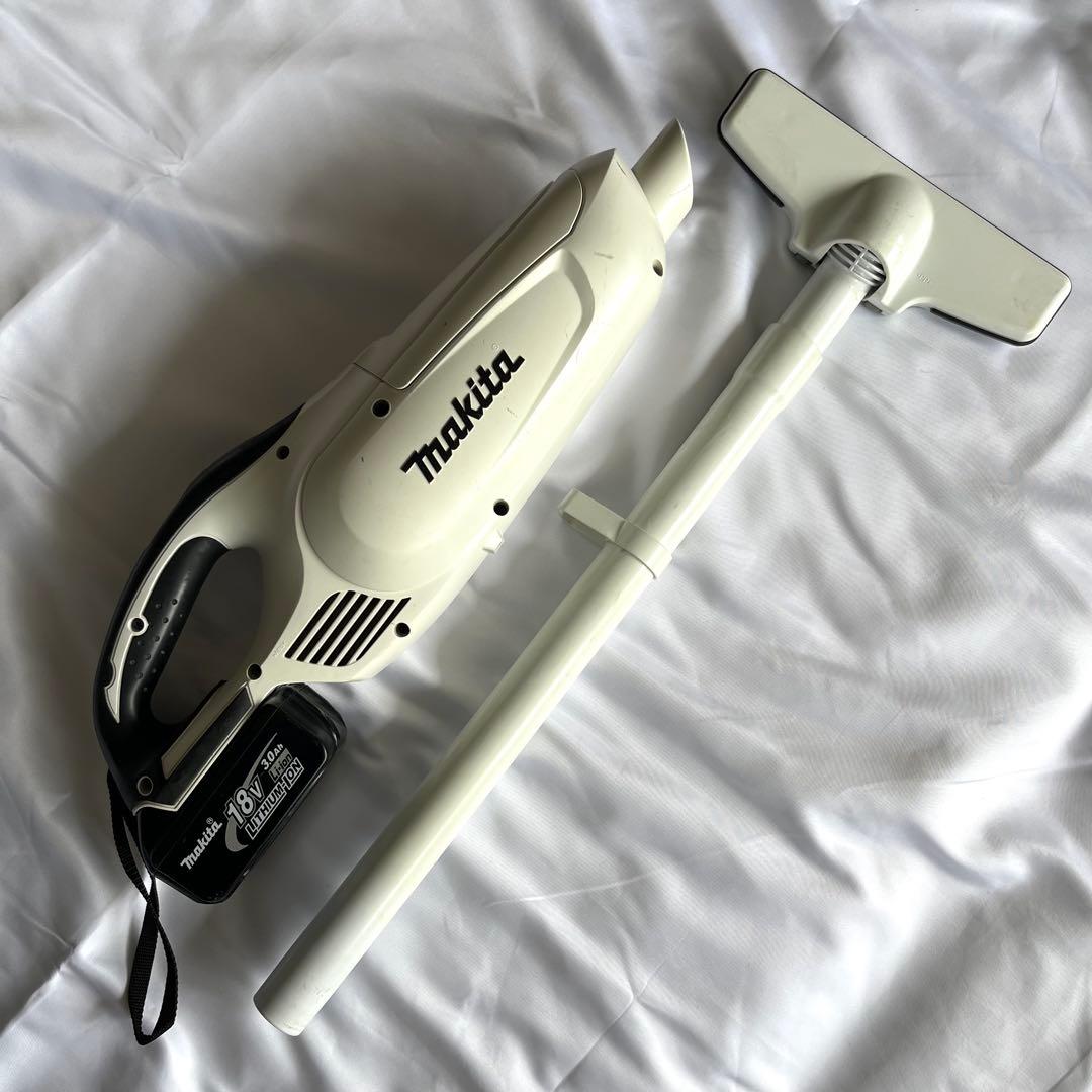 Makita 充電式クリーナー CL182FD 掃除機