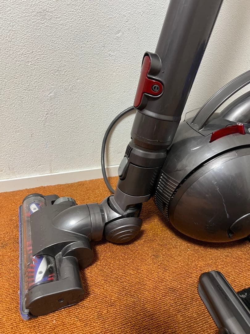Dyson ダイソン キャニスター掃除機 DC46