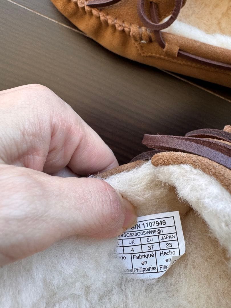 【新品・未使用品】★UGG★ブラウン★サイズ23cm/EU37★