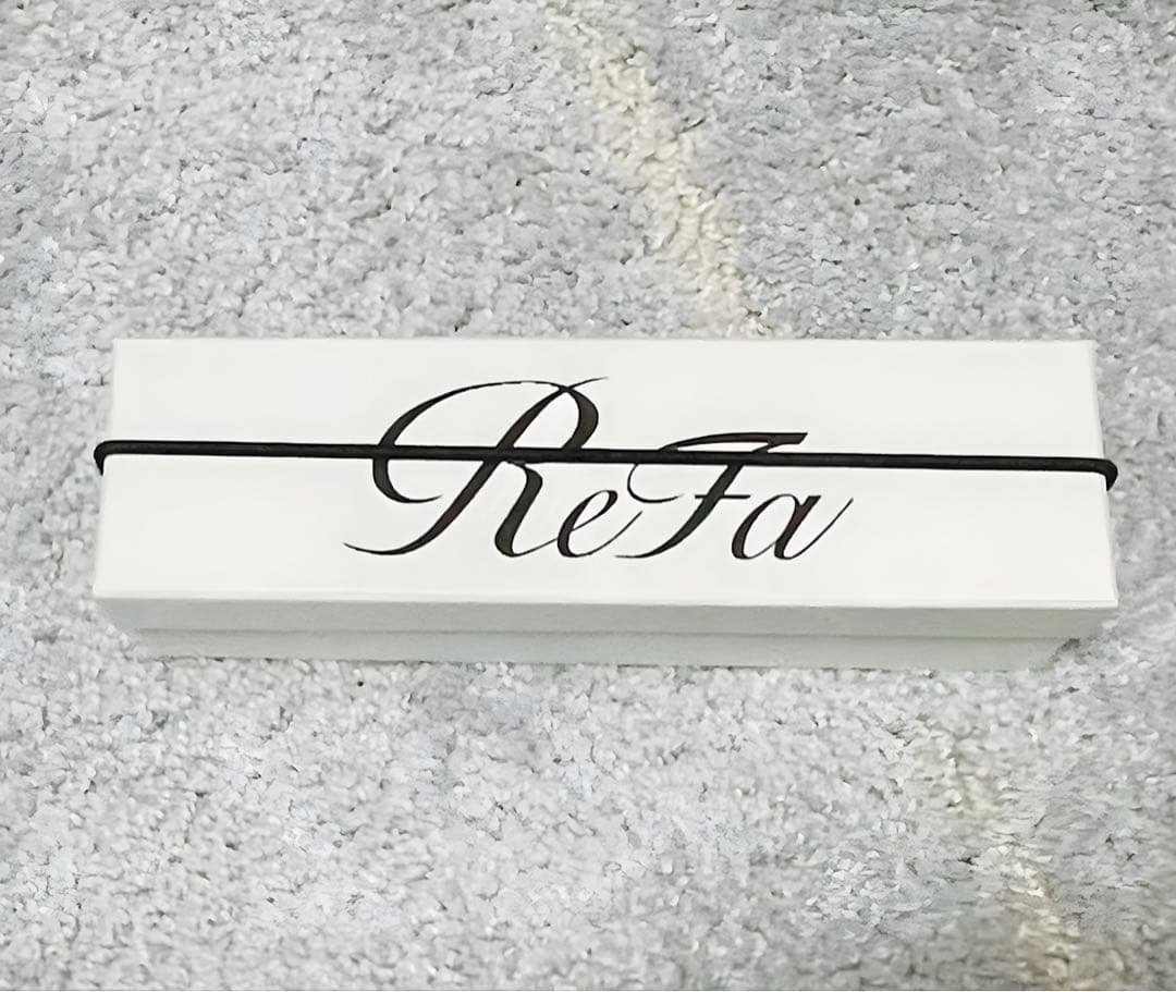 ほぼ未使用　ReFa ストレートヘアアイロン ホワイト 充電ケーブル付き