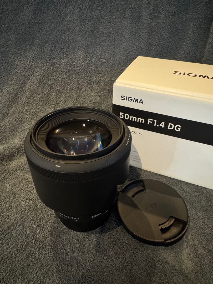 ほぼ未使用シグマ50mm F1.4 DG Art キャノン用
