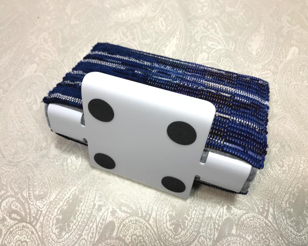 温かみのあるパソコンスタンド（青）