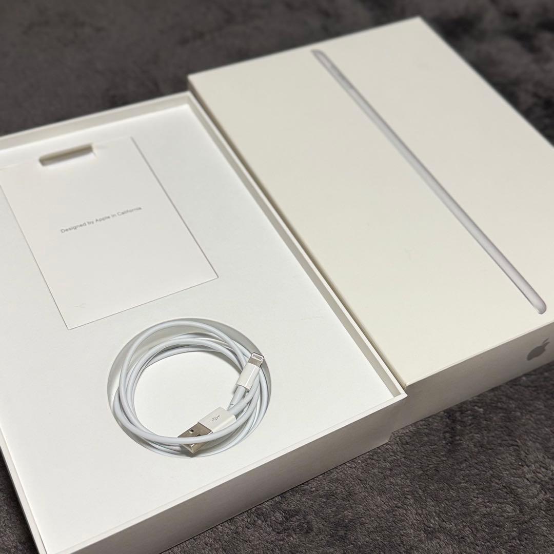 T*様 【極美品】Apple iPad 第6世代 Wi-Fiモデル 32GB