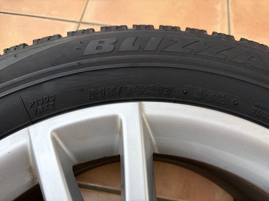 ▪︎値下げ▪︎ アウディ純正　Ｑ３用スタッドレスセット