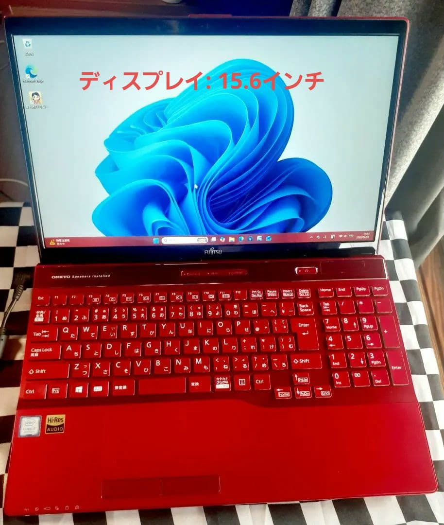 富士通LIFEBOOK FMV ノートPC 8世代 Core i7-8565U