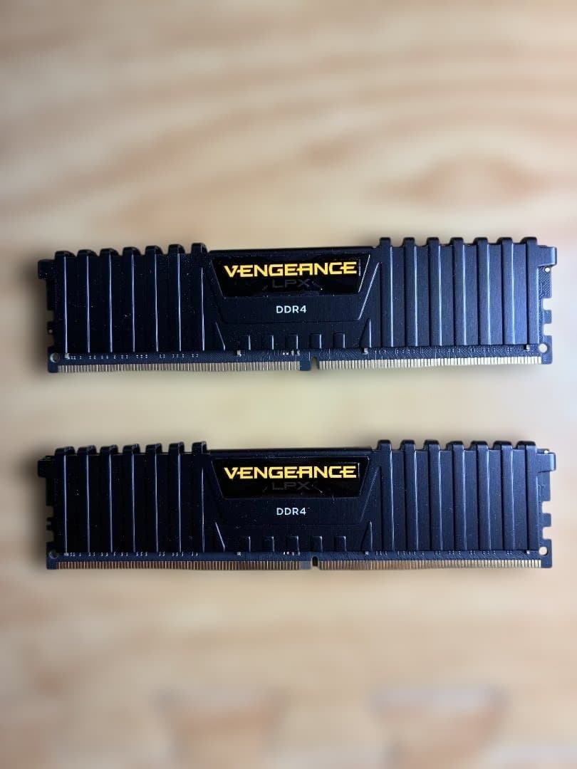Vengeance DDR4 32gb 3200 メモリー 2枚セット