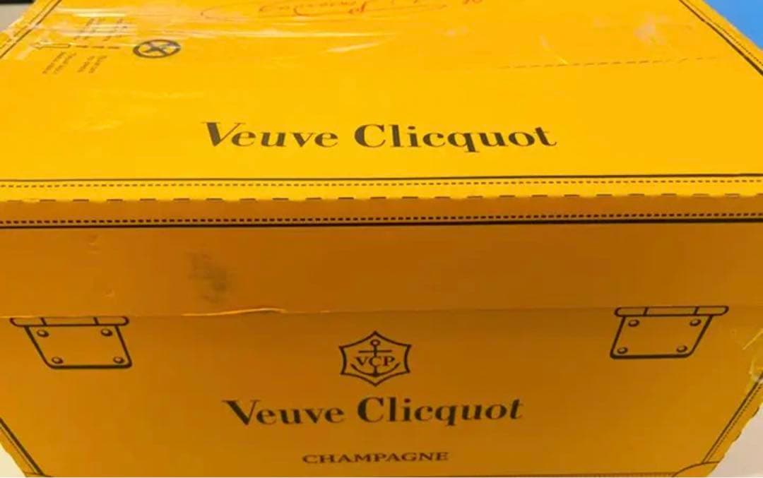 ヴーヴクリコイエロー