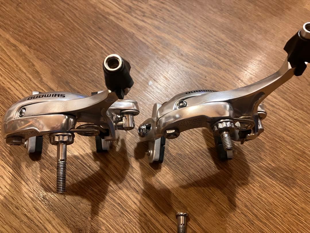 SHIMANO br-r650 ロングアーチ　 キャリパーブレーキ シルバー