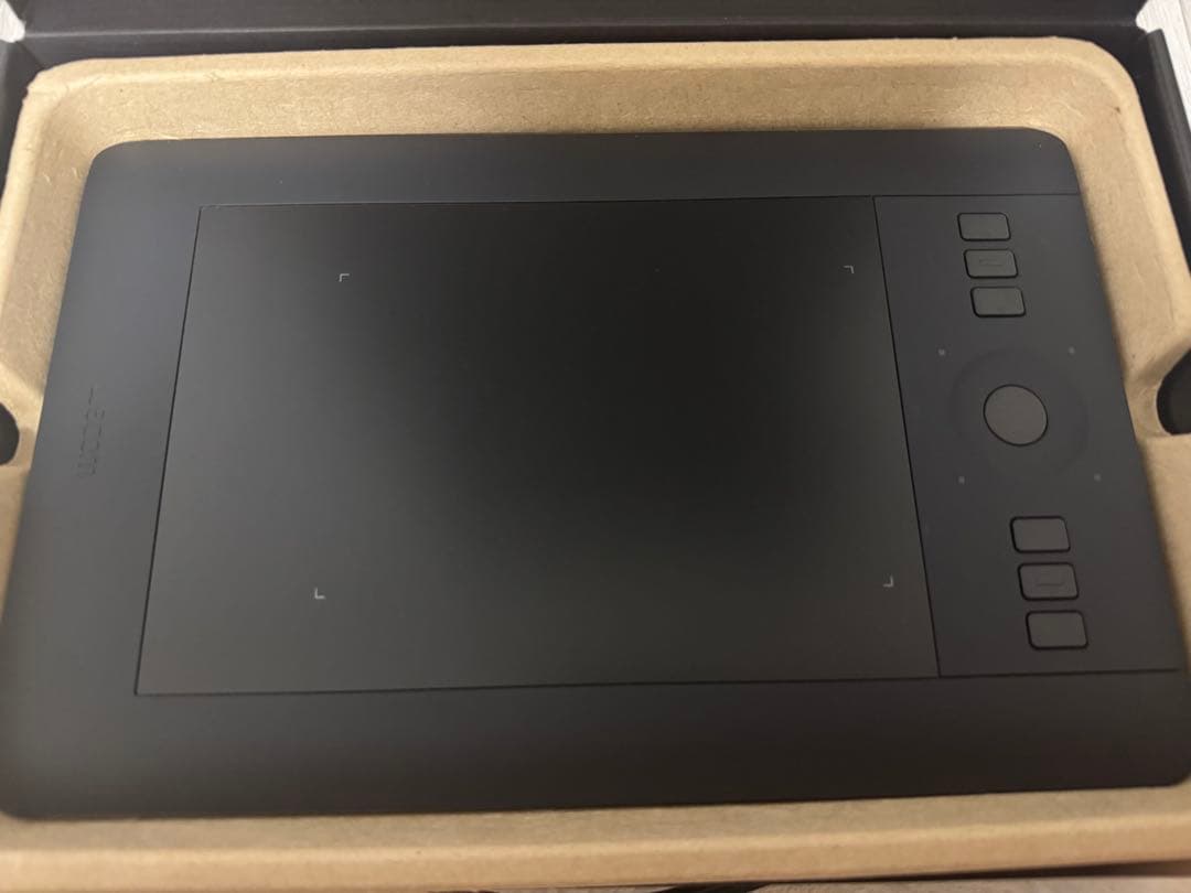 液タブ・ペンタブ INTUOS pro