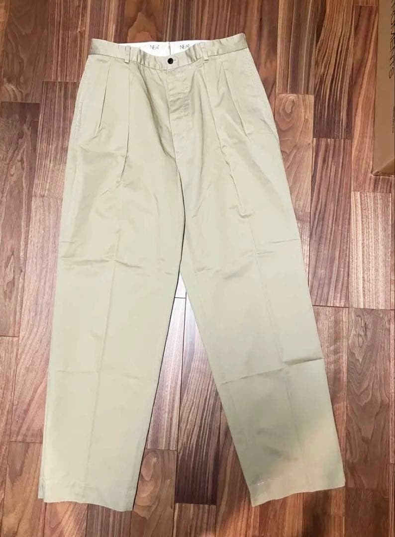 NEAT CHINO ベージュ　サイズ50