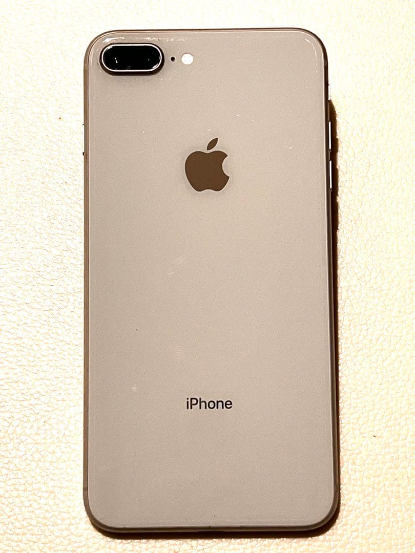 【中古】iPhone8plus 64GB SIMフリー