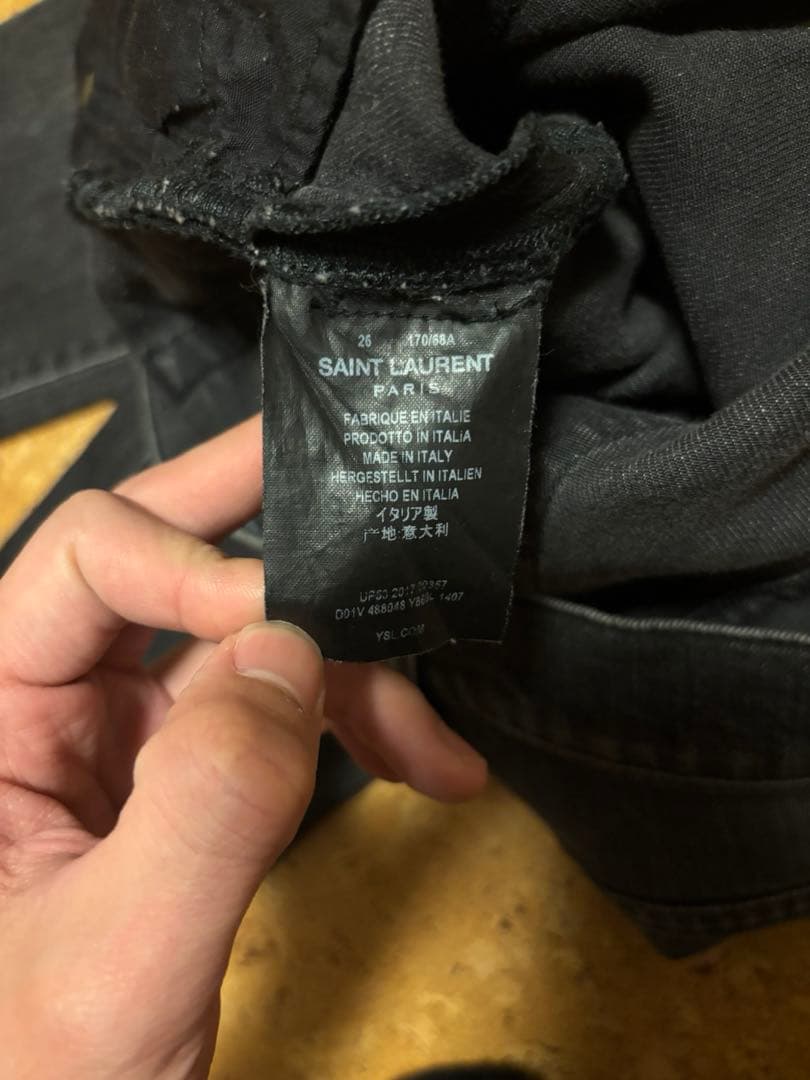 SAINT LAURENT PARIS スキニーデニム　ウォッシュ加工