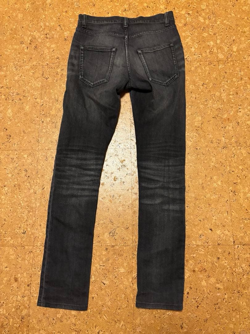 SAINT LAURENT PARIS スキニーデニム　ウォッシュ加工
