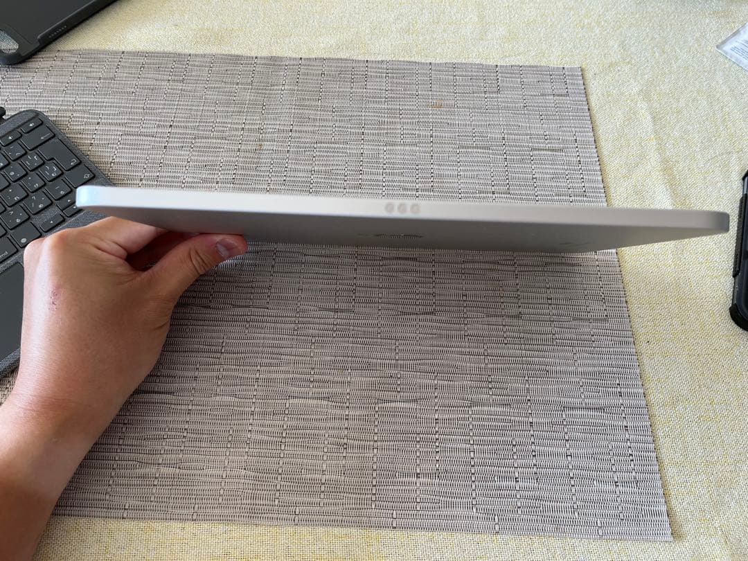 ゴンゴンザレス iPad 10世代 Wi-Fiモデル　(ジャンク品)