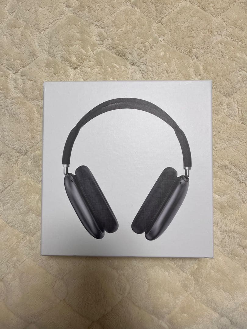 美品　AirPodsmax似