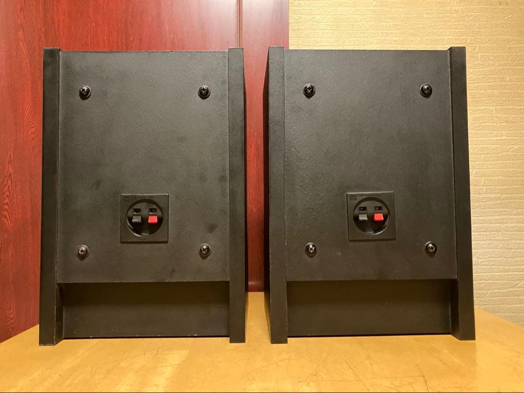 JBL J-216Pro (ジェー ビー エル プロ)