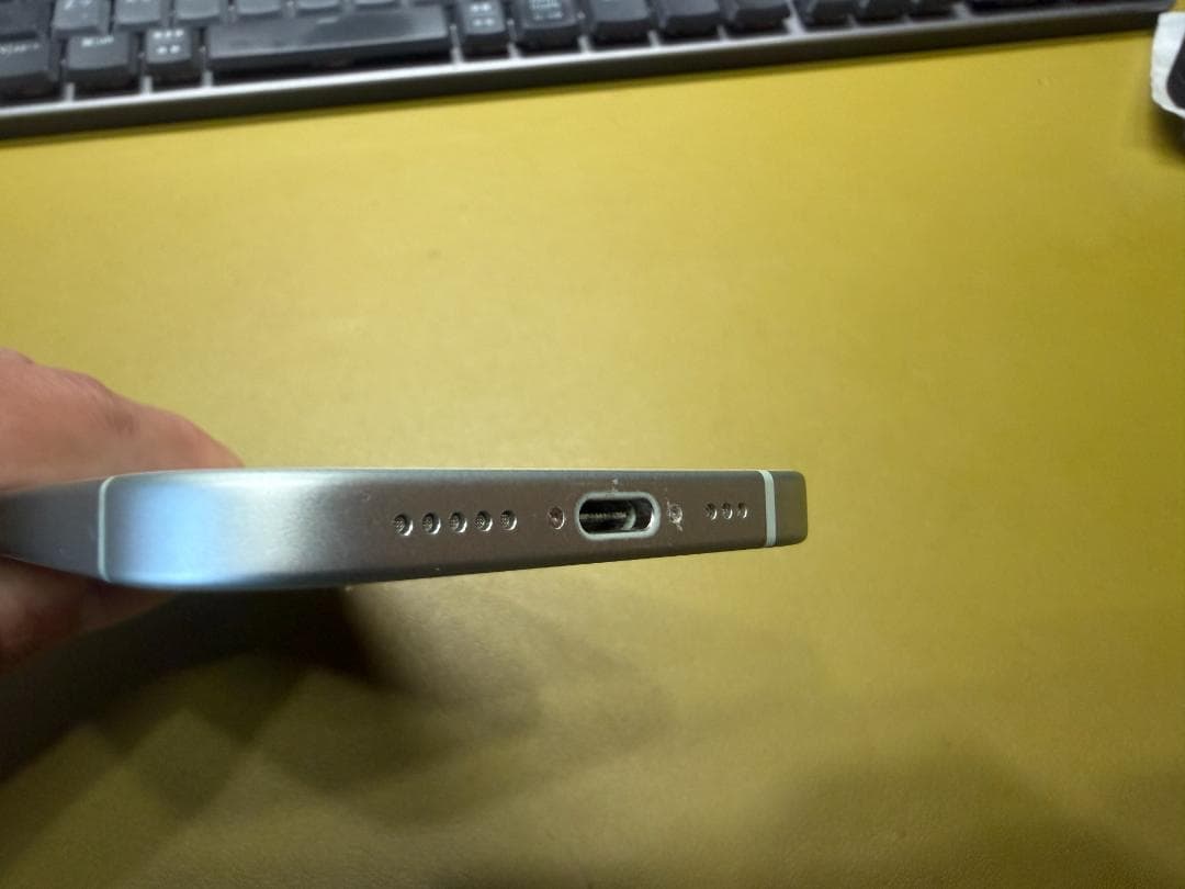 「美品」iPhone15 グリーン 128GB　 87％　おまけ付　SIMフリー