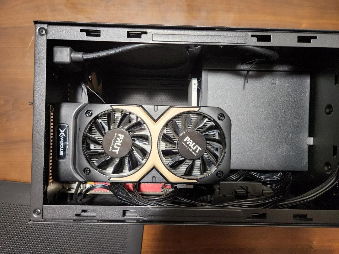 Phenom x6 + MINIX 890GX-USB3 (自作PC)