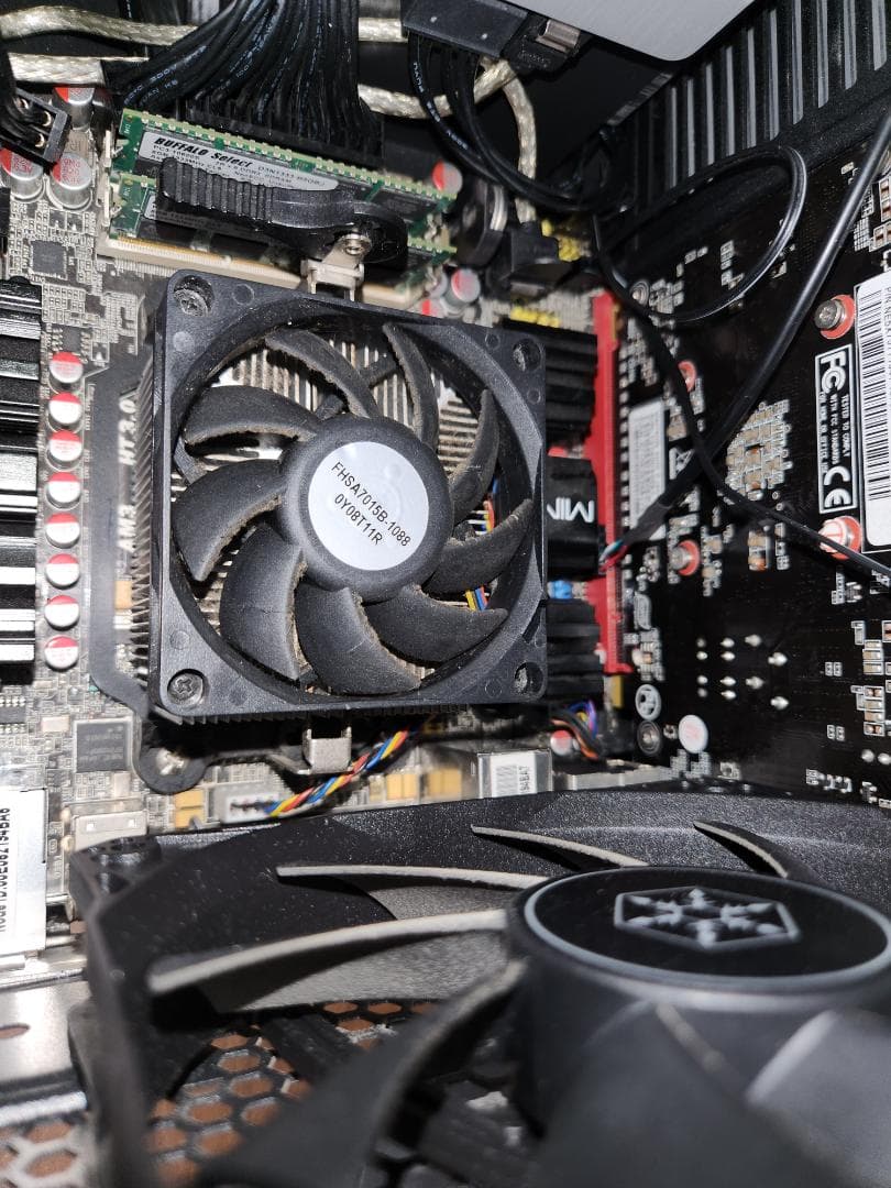 Phenom x6 + MINIX 890GX-USB3 (自作PC)