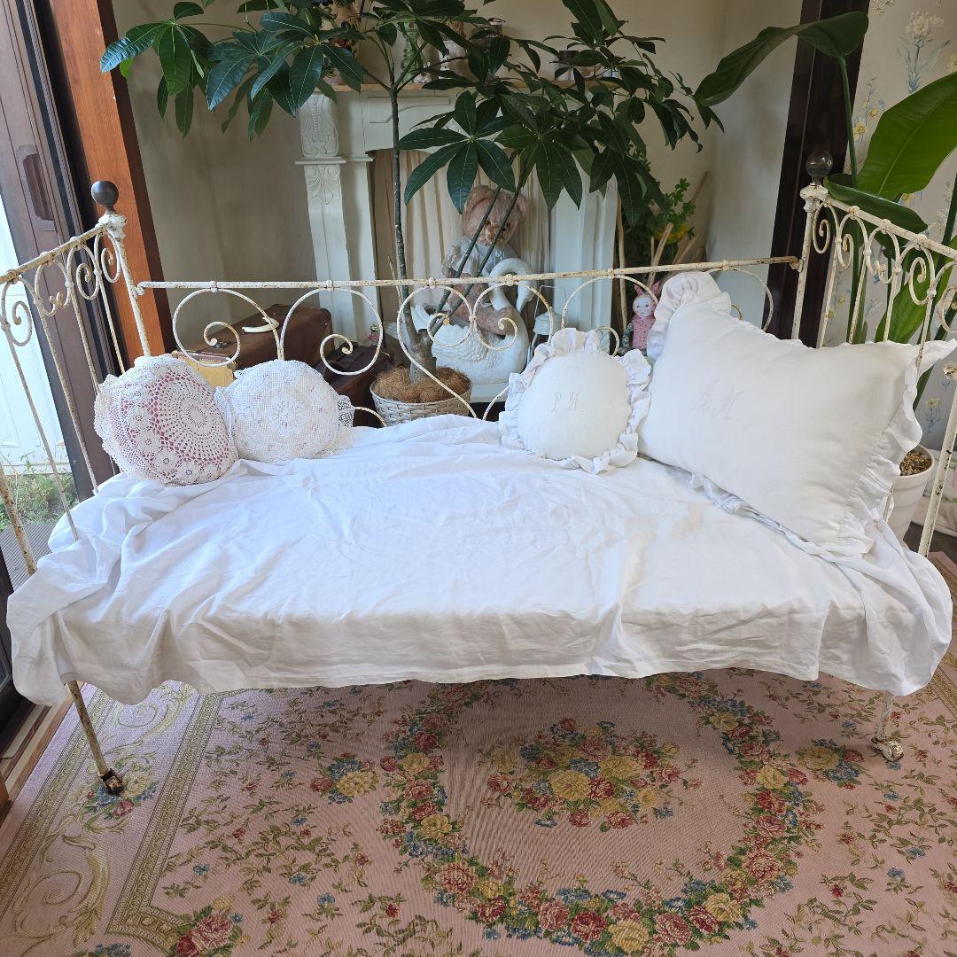 フランスアンティーク　アイアン　ベビーベット　ソファー　椅子