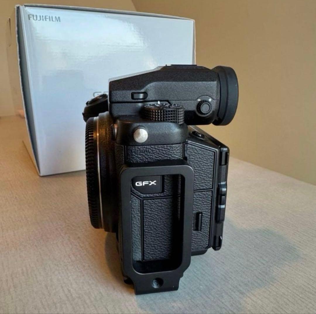 【arki】Fujifilm GFX 50S ミラーレス一眼 本体と付属品