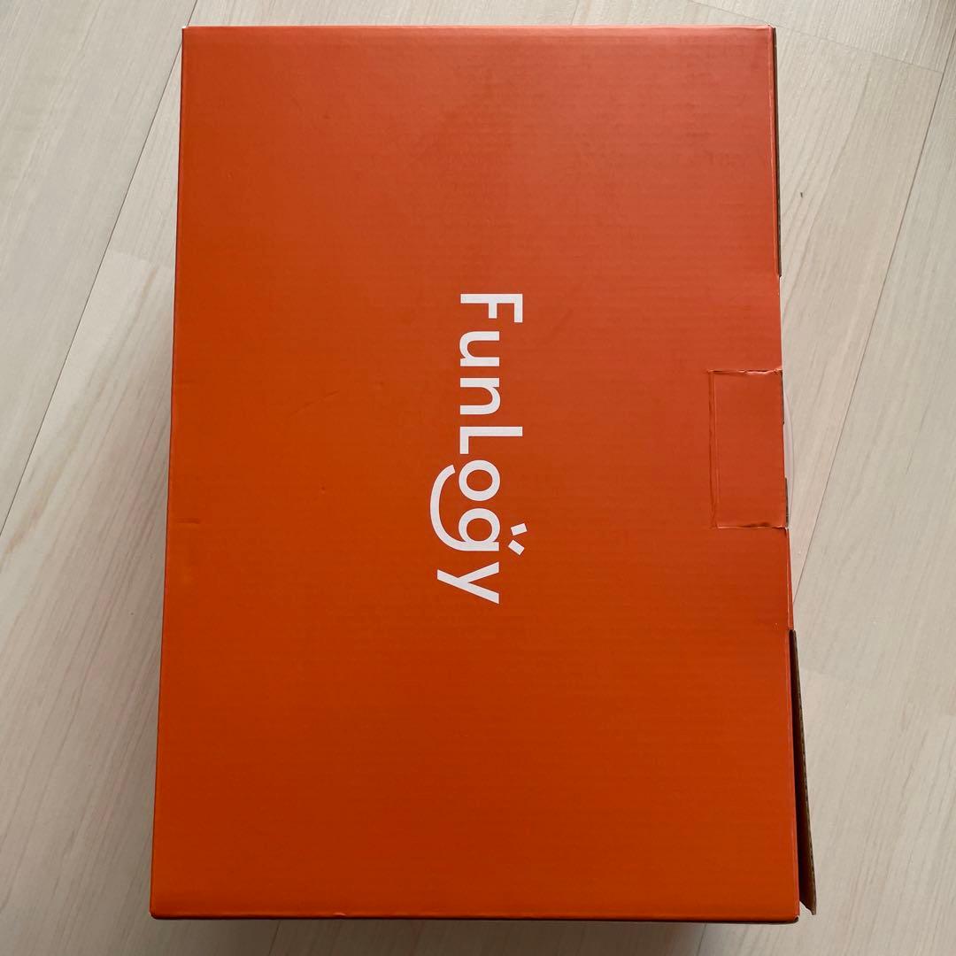 FunLogy  小型プロジェクター 本体