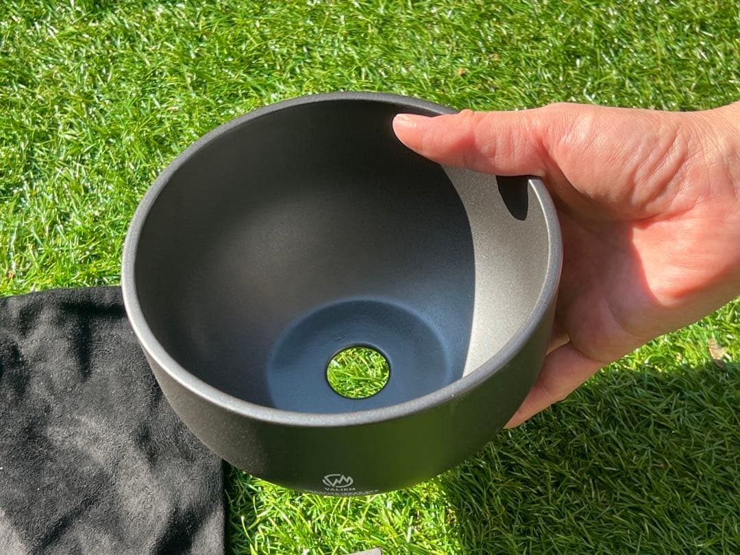 【送料無料】VALIEM バリエム 陶器鉢①L　外径約15cm、高さ約8.5cm