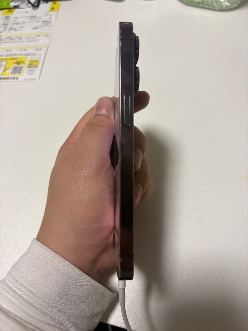 Apple iPhone 14 Pro 本体256gb simフリー