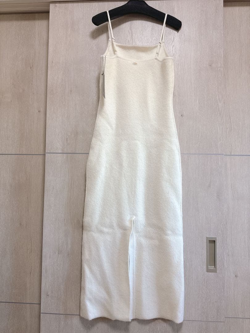 anuans アニュアンス カシミヤブレンドキャミソールニットワンピース 新品