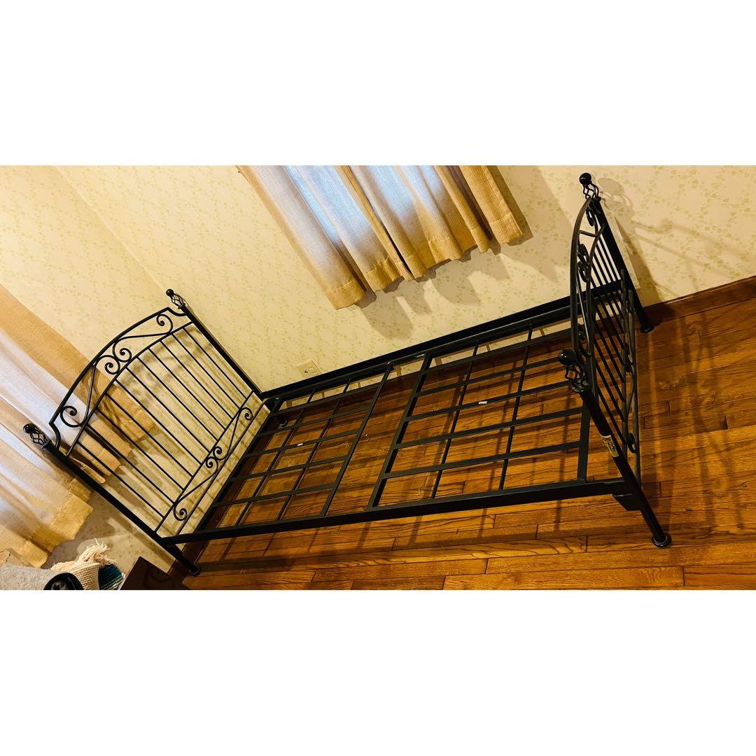 シングル アイアンフレームベッド ブラック