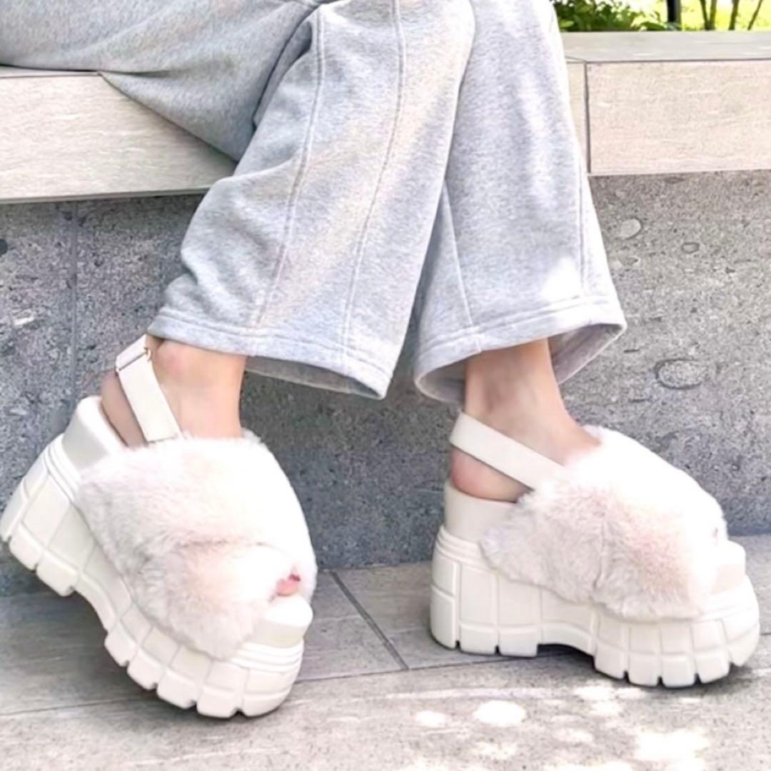 【25AW新作】【R&E】クロスファーバックベルト厚底サンダル