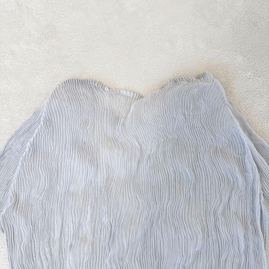 極美品✨ISSEY MIYAKE プリーツ　グレー　長袖　トップス　Lサイズ