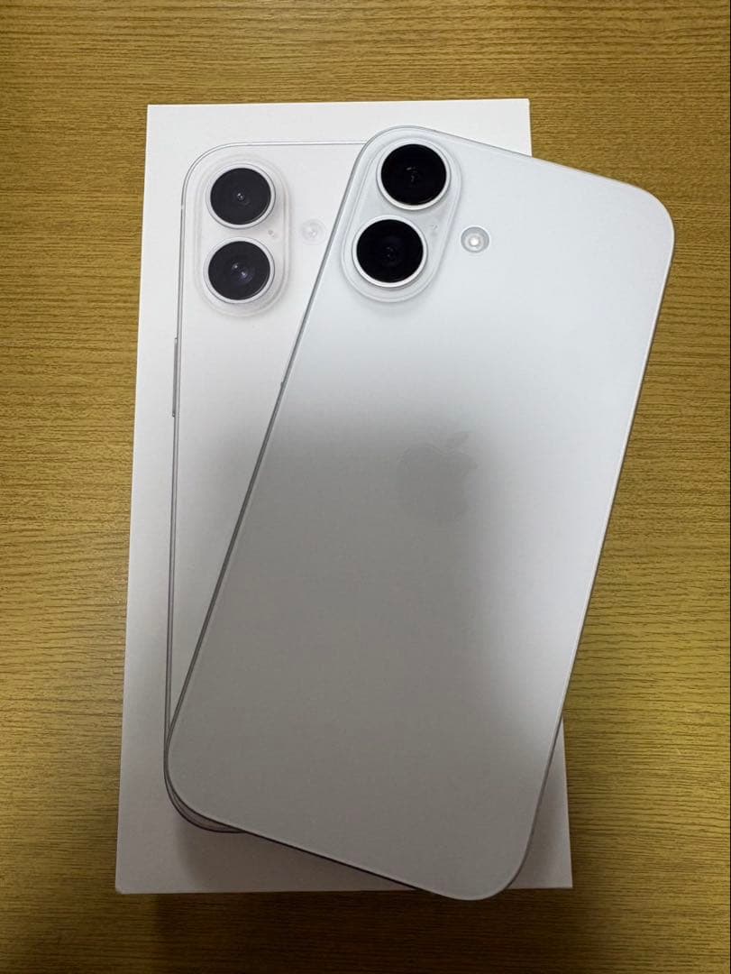 iPhone16 128GB ホワイト　SIMフリー