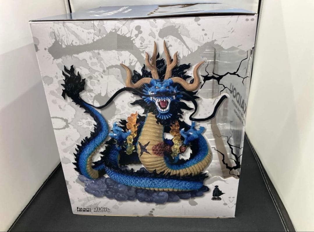 ワンピース　フィギュア　カイドウ　双龍図　フィギュアーツzero 新品　未開封