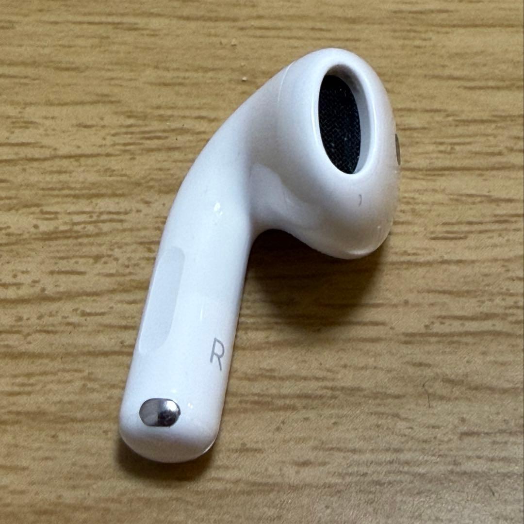 AirPods4 ノイキャン搭載 USB-Cモデル（第4世代）美品
