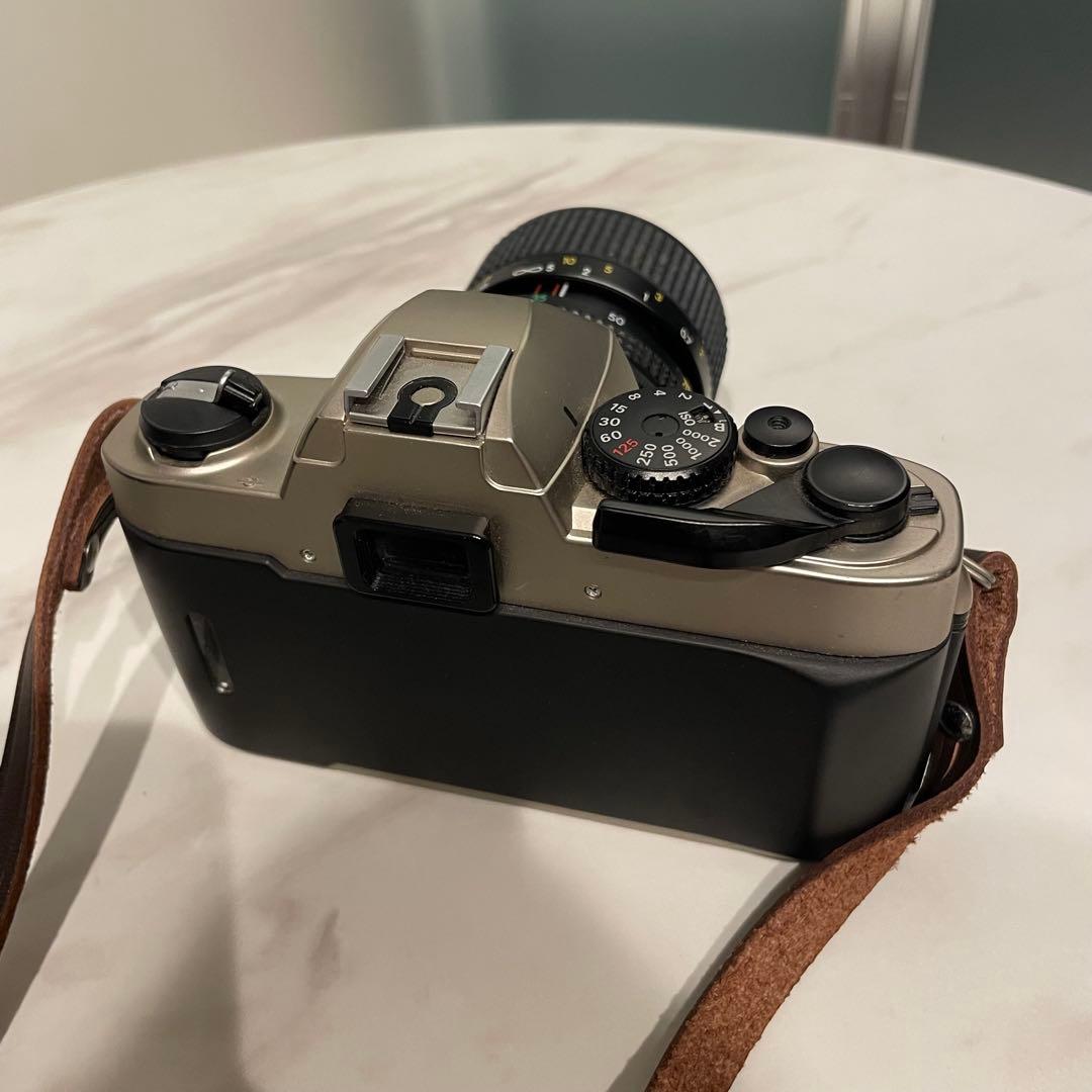 Nikon FM10 フィルムカメラ　 NIKKOR 35-70mmレンズ付き