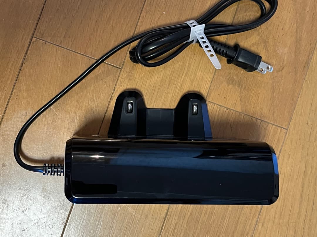 ロボットクリーナー ミニマル 日立 RV-X10J